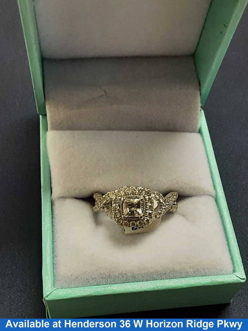Ring - Wedding Set - White Gold 18k (.750) 6.3 grams Size 7