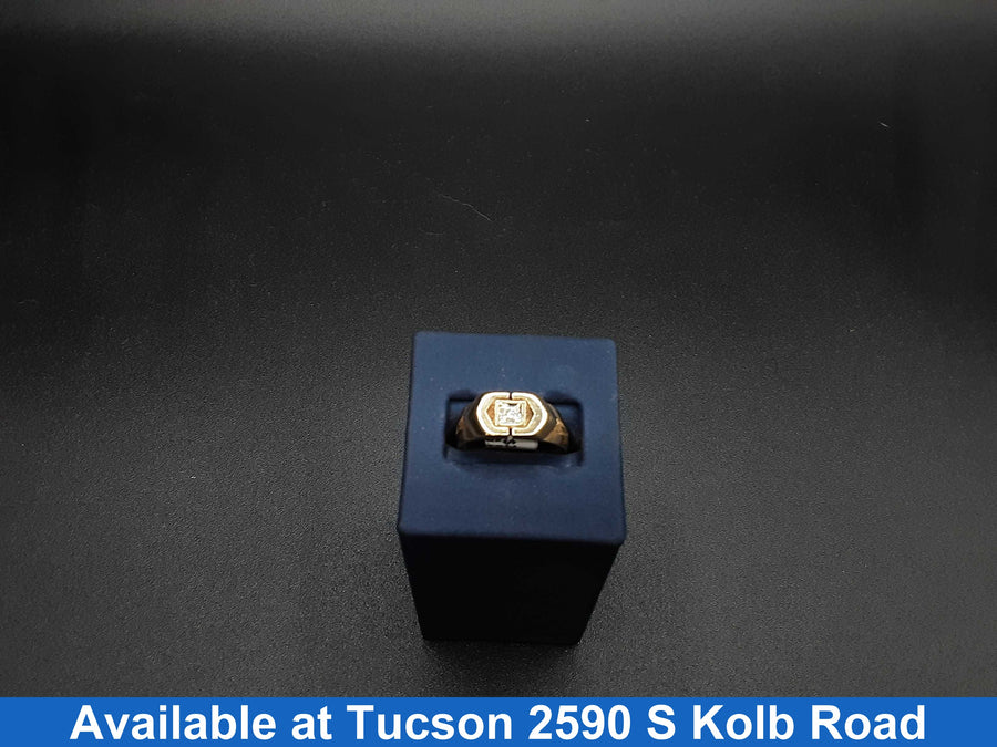 Men's Ring - Yellow Gold 10k (.417) 3.4 grams Size 10