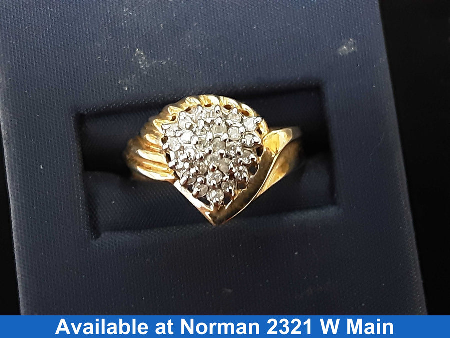 Women's Ring - Yellow Gold 10k (.417) 3 grams Size 7