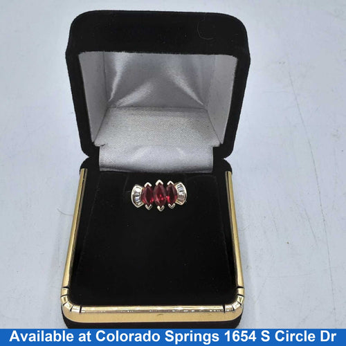 Women's Ring - Yellow Gold 14k (.585) 4 grams Size 10.5