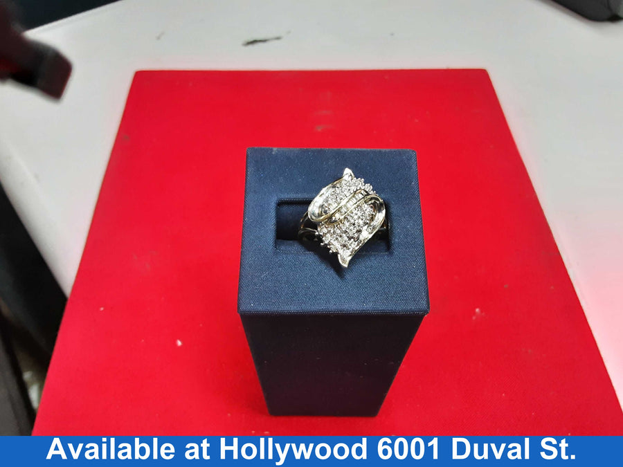 Women's Ring - Yellow Gold 10k (.417) 4.2 grams Size 8