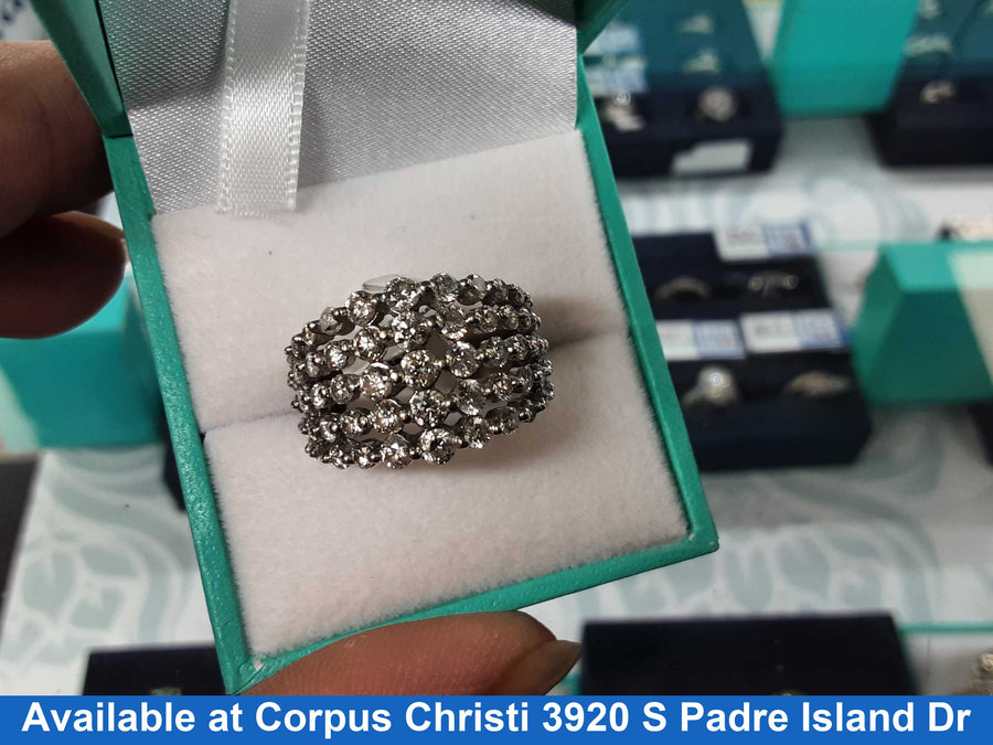 Women's Ring - White Gold 10k (.417) 6.5 grams Size 7