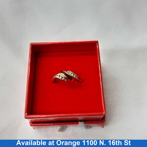 Women's Ring - Yellow Gold 14k (.585) 2.6 grams Size 8