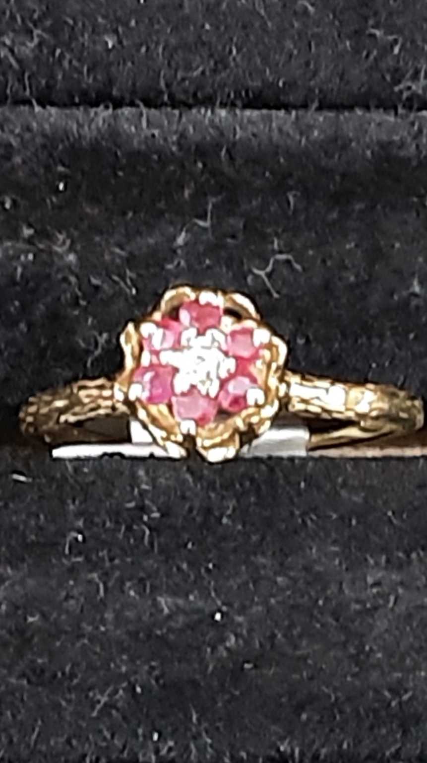 Women's Ring - Yellow Gold 10k (.417) 1.6 grams Size 8