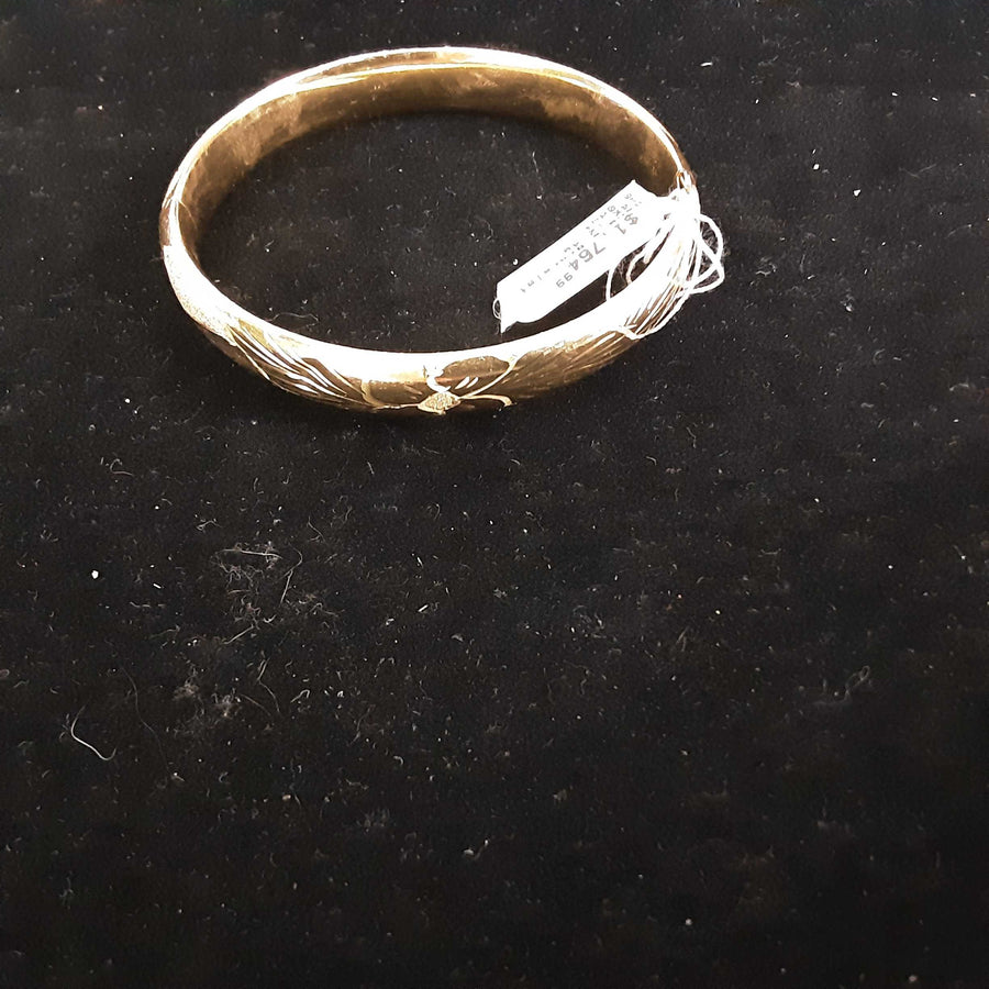 Bangle Bracelet - Yellow Gold 14k (.585) 12.4 grams 4 inch
