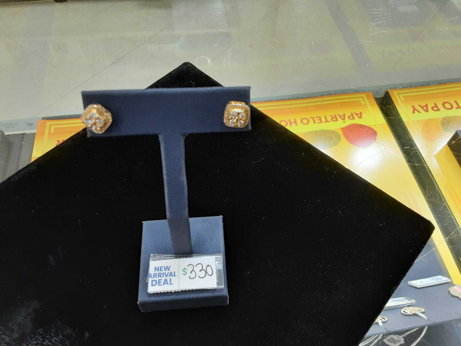 Earrings - Yellow Gold 10k (.417) 2.8 grams