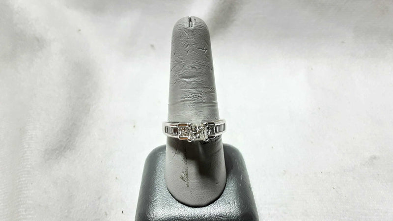 Fancy Wedding Set White Gold 14k (.585) 6.7 grams Size 8.5