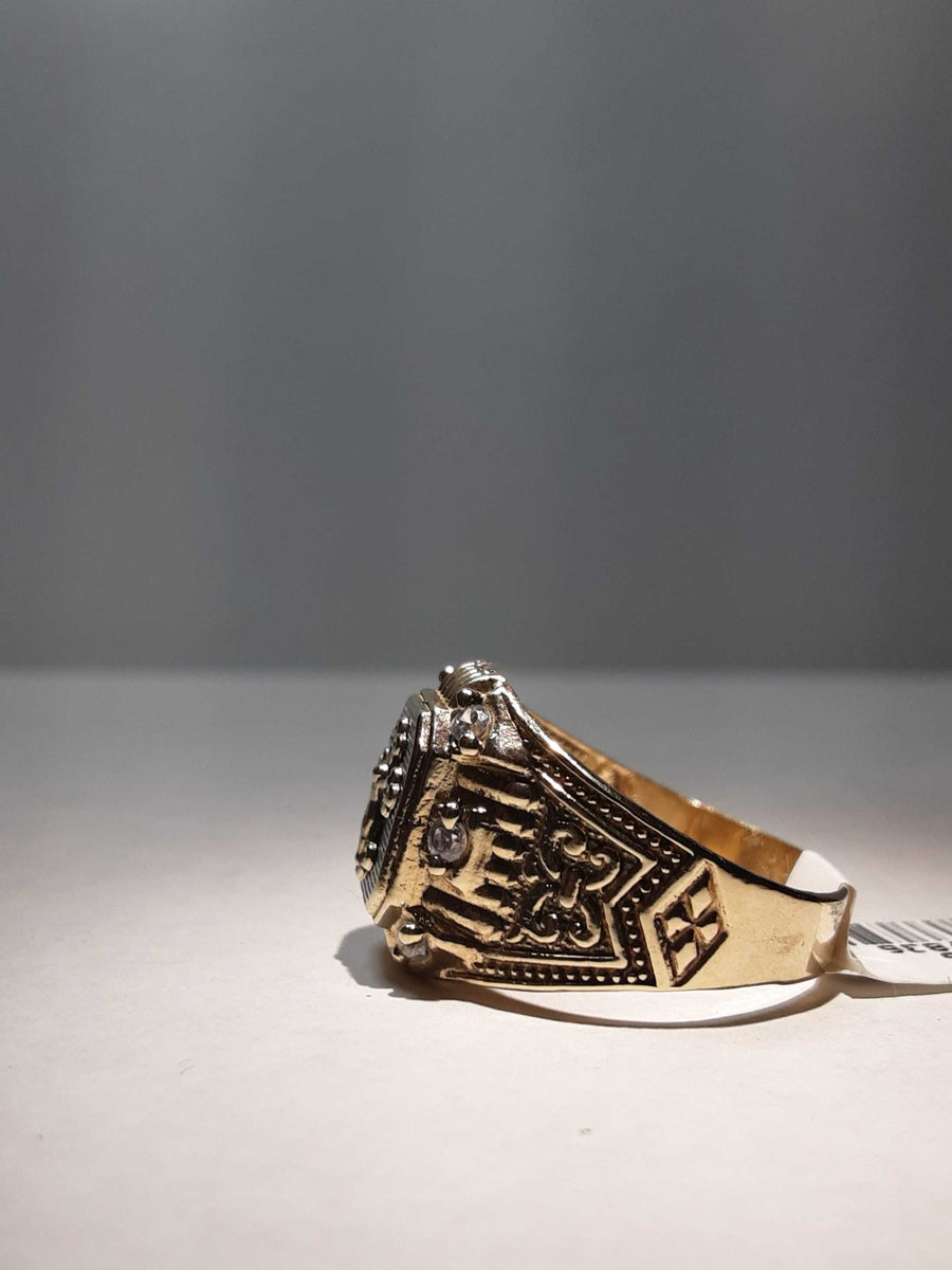 Men's Ring - Yellow Gold 10k (.417) 3.3 grams Size 8.5