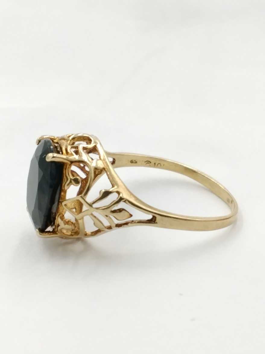 Women's Ring - Yellow Gold 14k (.585) 3.3 grams Size 20