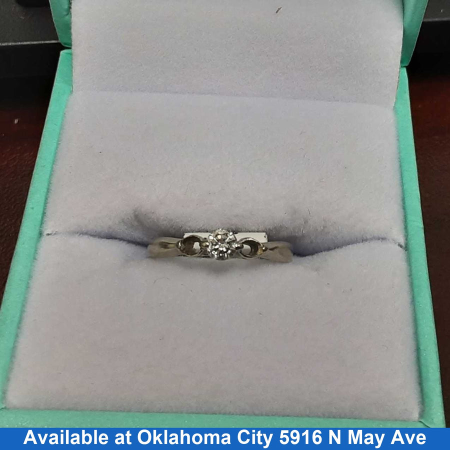 Women's Ring - Solitaire - White Gold 14k (.585) 1.5 grams Size 20