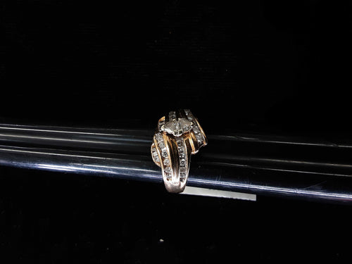 Women's Ring - Yellow Gold 14k (.585) 4.9 grams Size 7