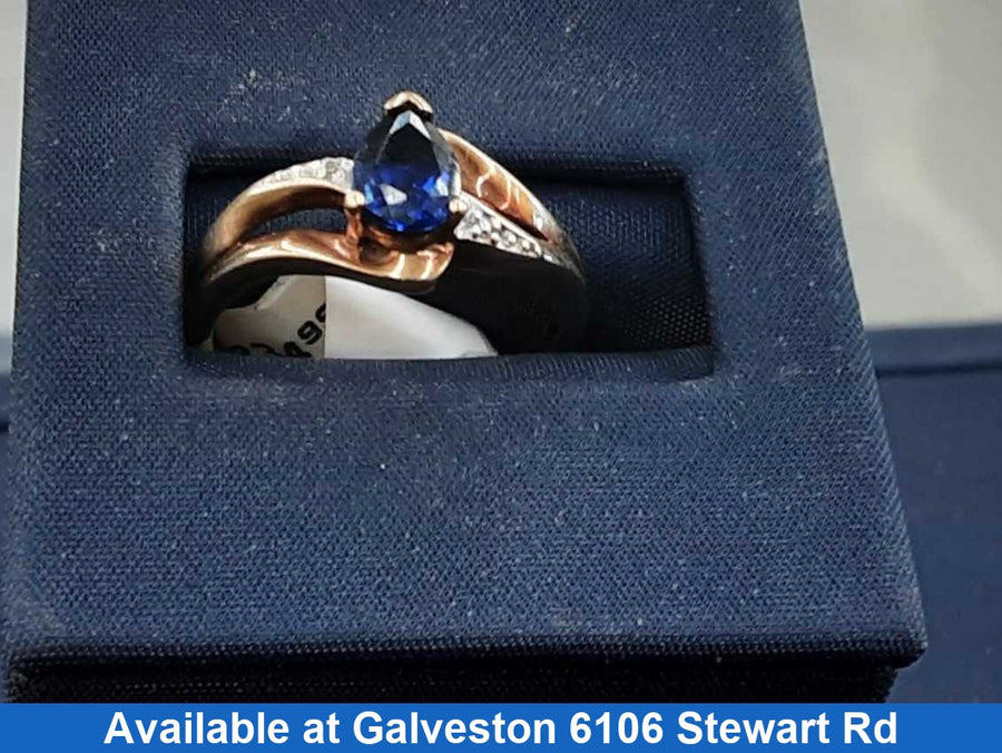 Women's Ring - Solitaire - Yellow Gold 10k (.417) 2.1 grams Size 7