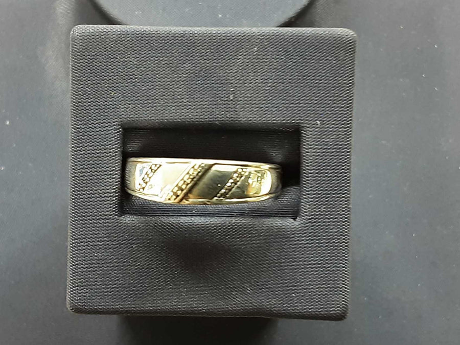 Ring - Wedding Band - Silver 3.7 grams Size 20