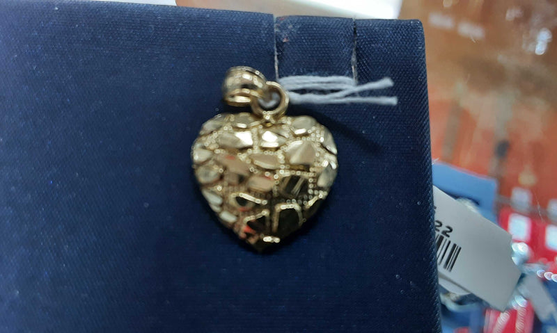 Descriptive Pendant