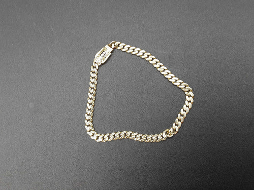 Cuban Link Bracelet - Yellow Gold 10k (.417) 5.8 grams 8 inch