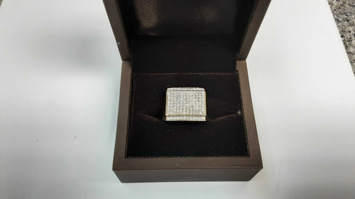 Men's Ring - Yellow Gold 10k (.417) 6.1 grams Size 11