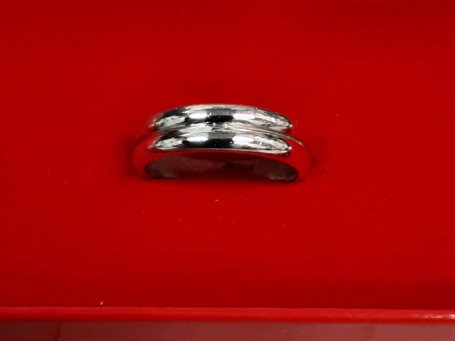 Ring - Wedding Band - Silver 7.8 grams Size 11