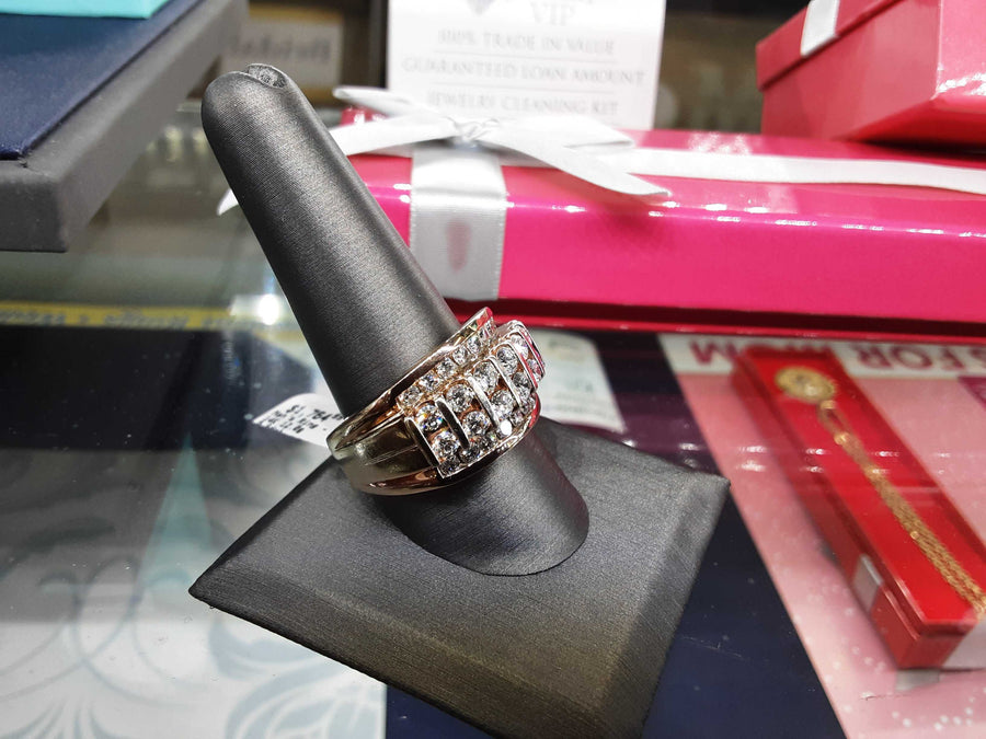 Men's Ring - Yellow Gold 14k (.585) 12 grams Size 9