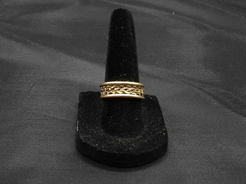 Ring - Wedding Band - Yellow Gold 14k (.585) 2 grams Size 6.5