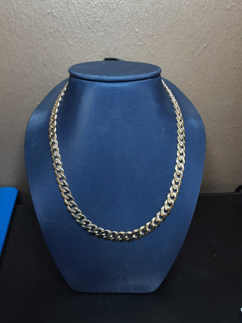 Cuban Link Chain - Yellow Gold 10k (.417) 15.8 grams 18 inch