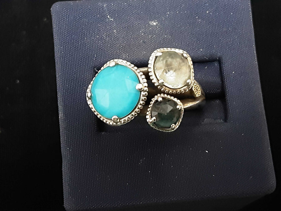 Women's Ring - Silver 7.3 grams Size 7.5