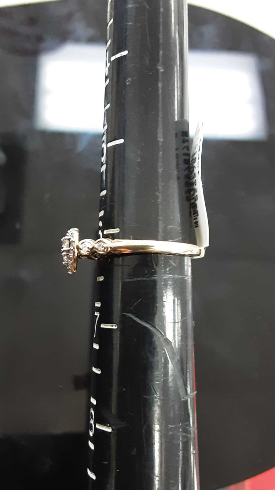 Women's Ring - Yellow Gold 10k (.417) 2.5 grams Size 7