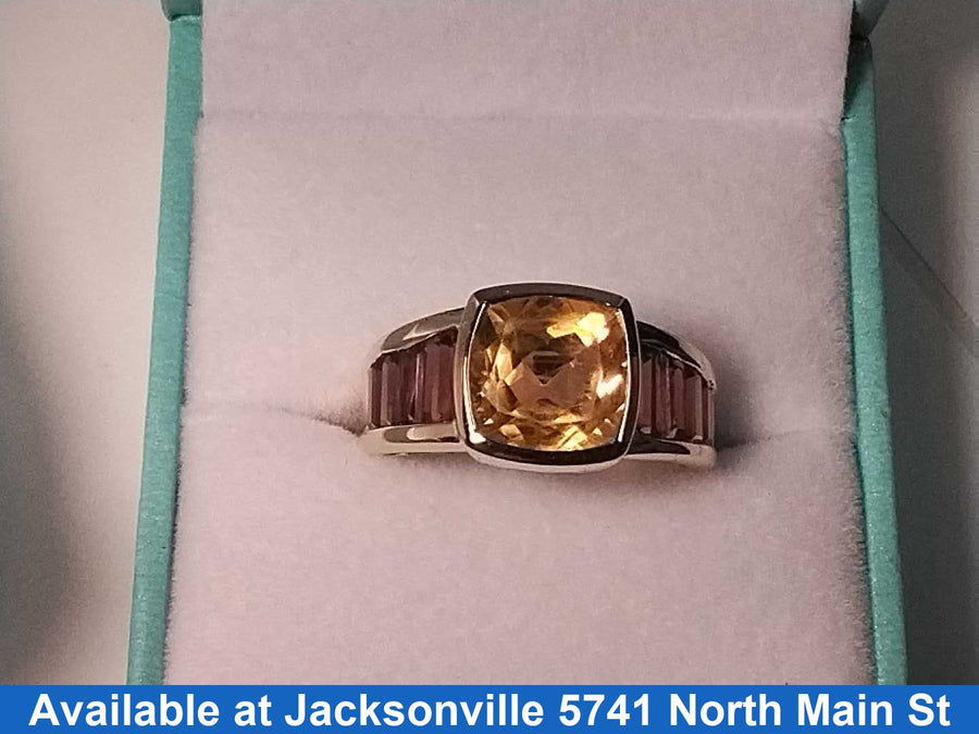 Women's Ring - Yellow Gold 14k (.585) 5.4 grams Size 7