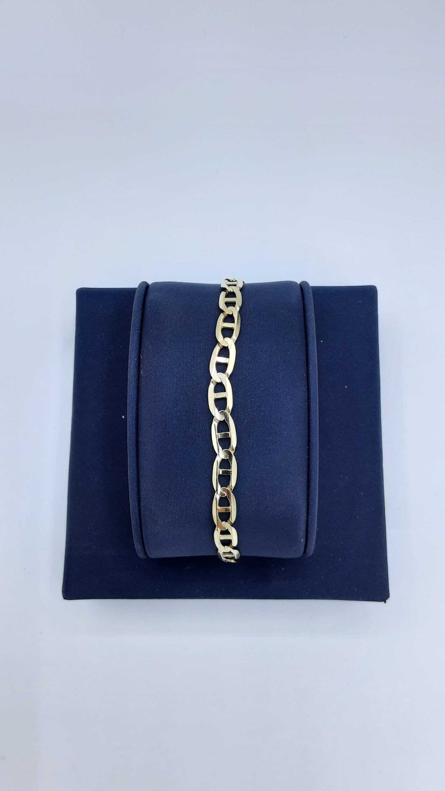 Gucci Bracelet - Yellow Gold 10k (.417) 5.4 grams 7 inch