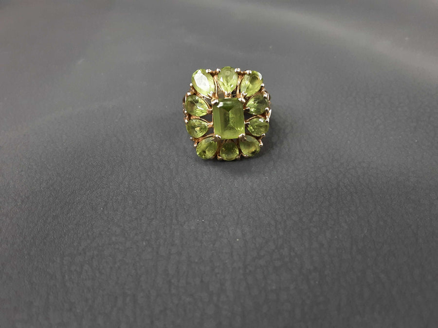 Women's Ring - Yellow Gold 10k (.417) 5.7 grams Size 9.5