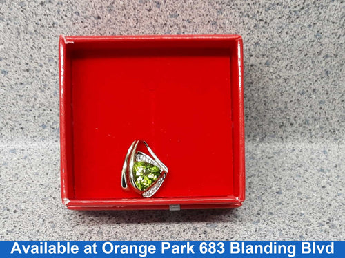 Diamond Pendant - Yellow Gold 14k (.585) 2.3 grams