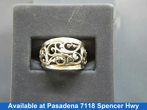 Women's Ring - Silver 3.5 grams Size 20