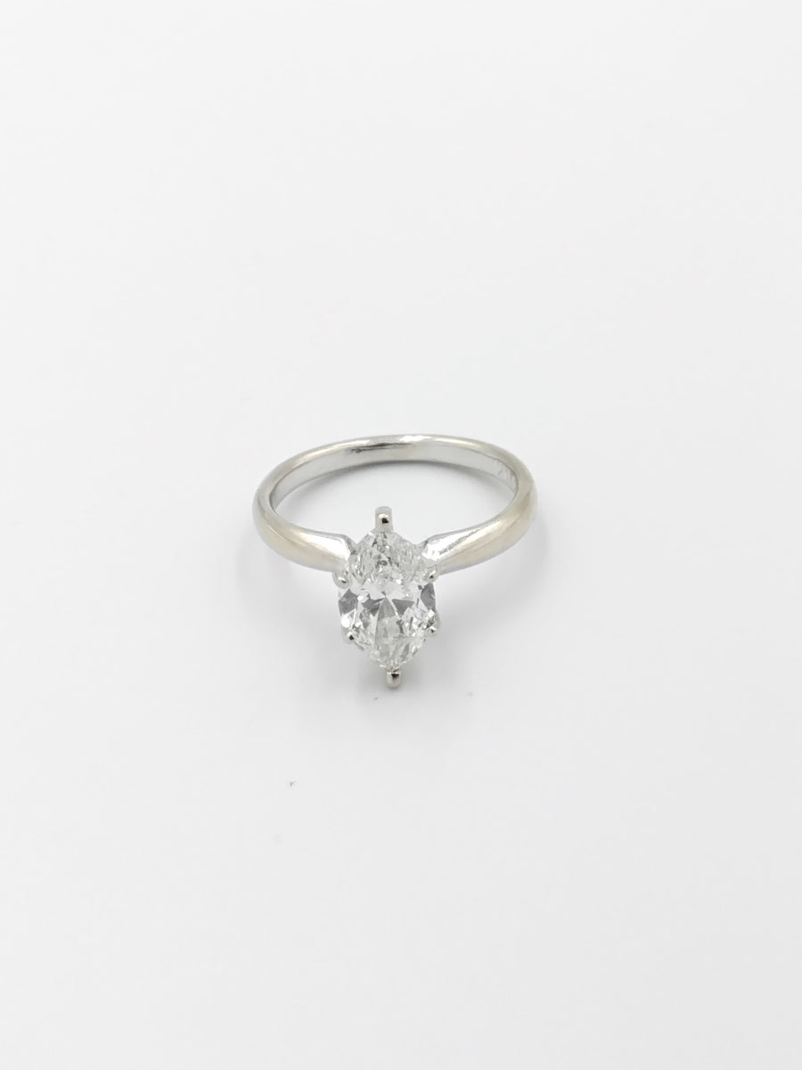 Women's Ring - Solitaire - White Gold 14k (.585) 2.4 grams Size 4.5