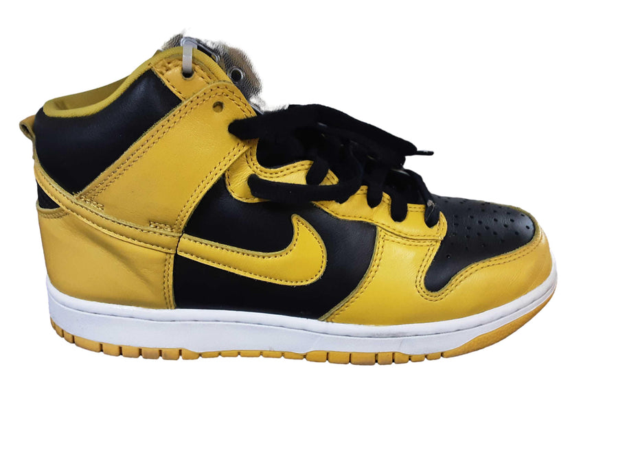 Nike Cz8149-002 Yellow