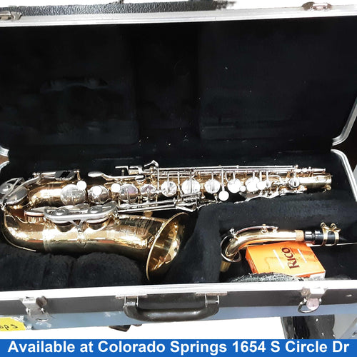The Selmer Company Bundy Ii Gold Saxophone
