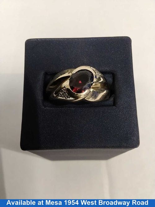 Men's Ring - Yellow Gold 10k (.417) 6.9 grams Size 8