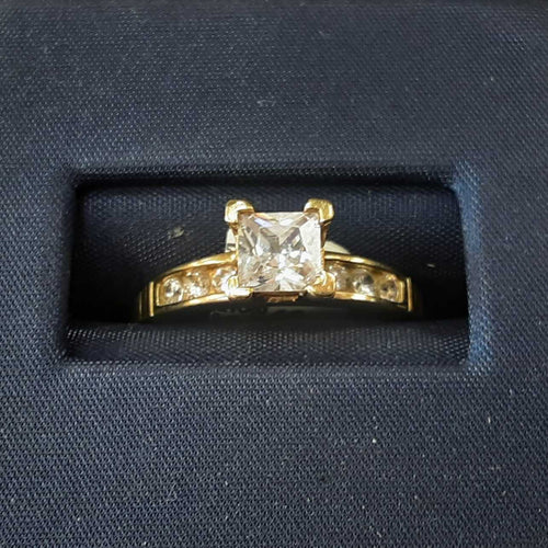Ring - Engagement Set - Yellow Gold 10k (.417) 2.5 grams Size 8.5