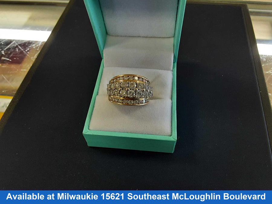 Men's Ring - Yellow Gold 14k (.585) 8.6 grams Size 7.5