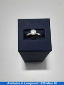 Women's Ring - White Gold 14k (.585) 2 grams Size 7.5