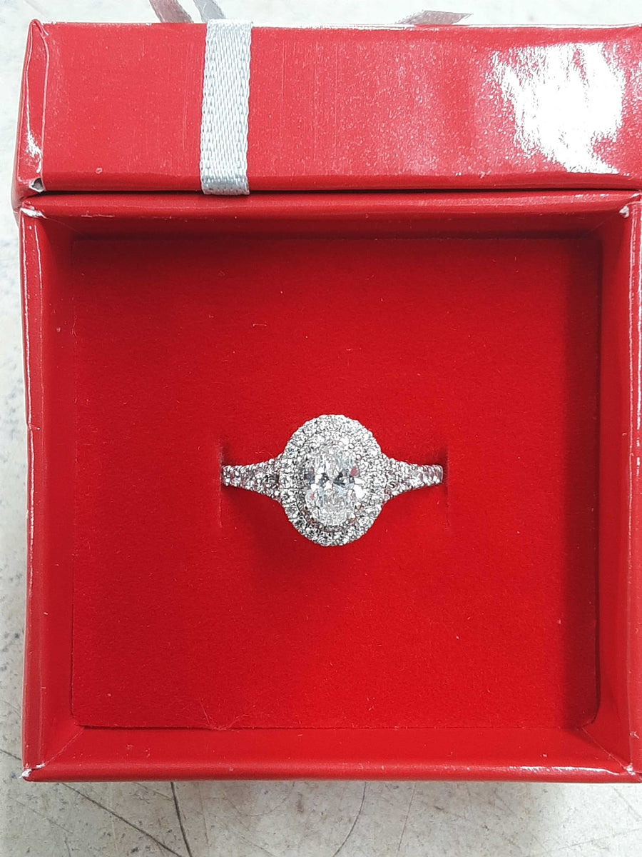 Women's Ring - Solitaire - White Gold 14k (.585) 3 grams Size 7