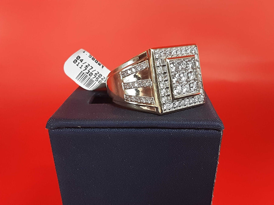 Men's Ring - Yellow Gold 10k (.417) 6.3 grams Size 9