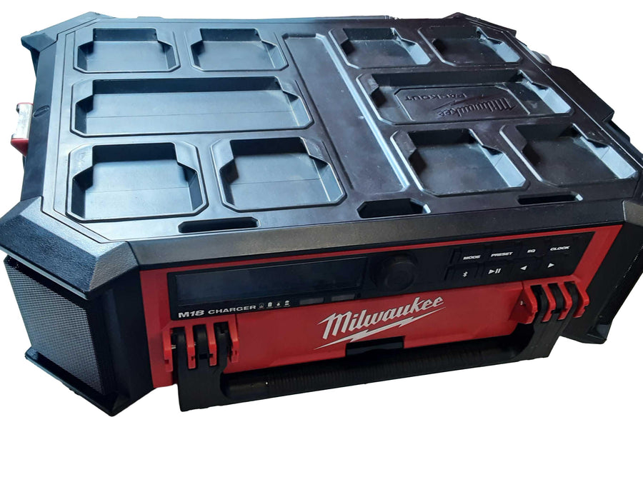 Milwaukee 2950-20 Red Portable Speaker