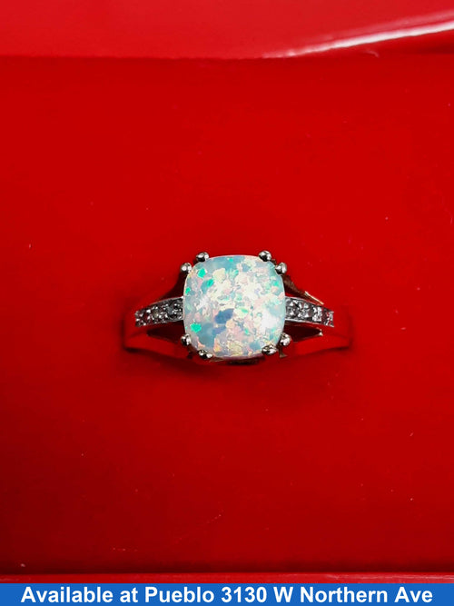 Women's Ring - Yellow Gold 14k (.585) 3.1 grams Size 7.5