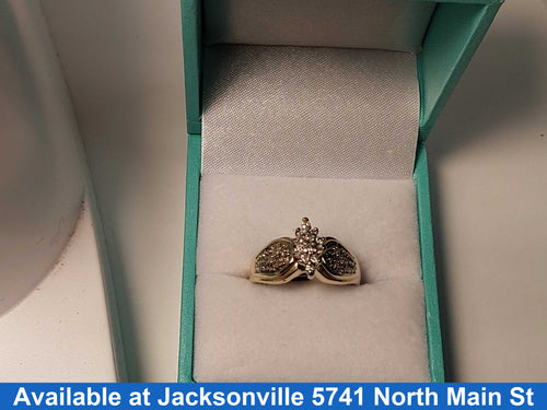 Women's Ring - Yellow Gold 10k (.417) 3.2 grams Size 7