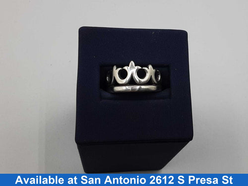 Women's Ring - Silver 4.2 grams Size 8.5
