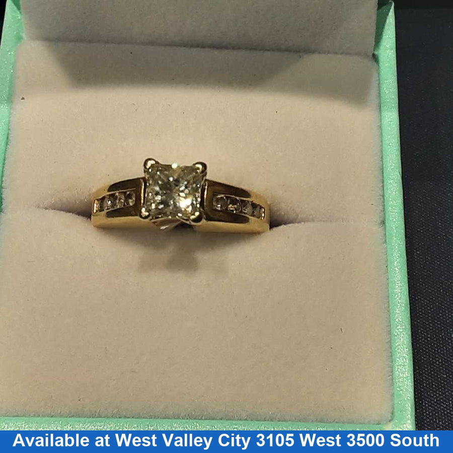 Ring - Engagement Set - Yellow Gold 14k (.585) 4.5 grams Size 6