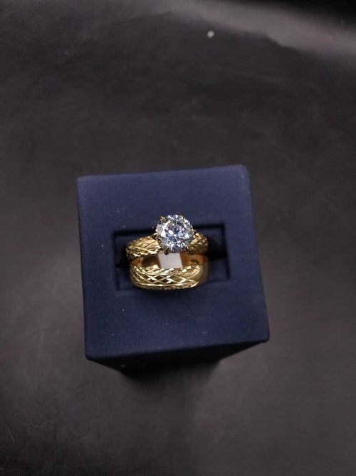 Ring - Engagement Set - Yellow Gold 10k (.417) 3.3 grams Size 8