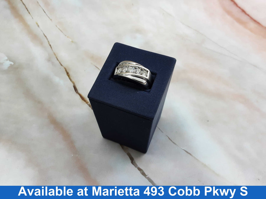 Men's Ring - White Gold 14k (.585) 7.8 grams Size 8