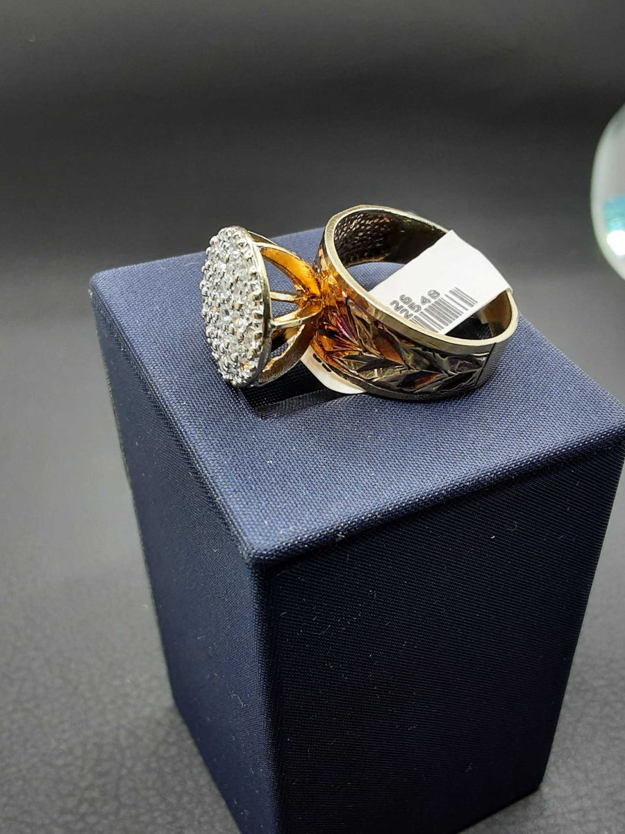 Women's Ring - Yellow Gold 10k (.417) 5.3 grams Size 9