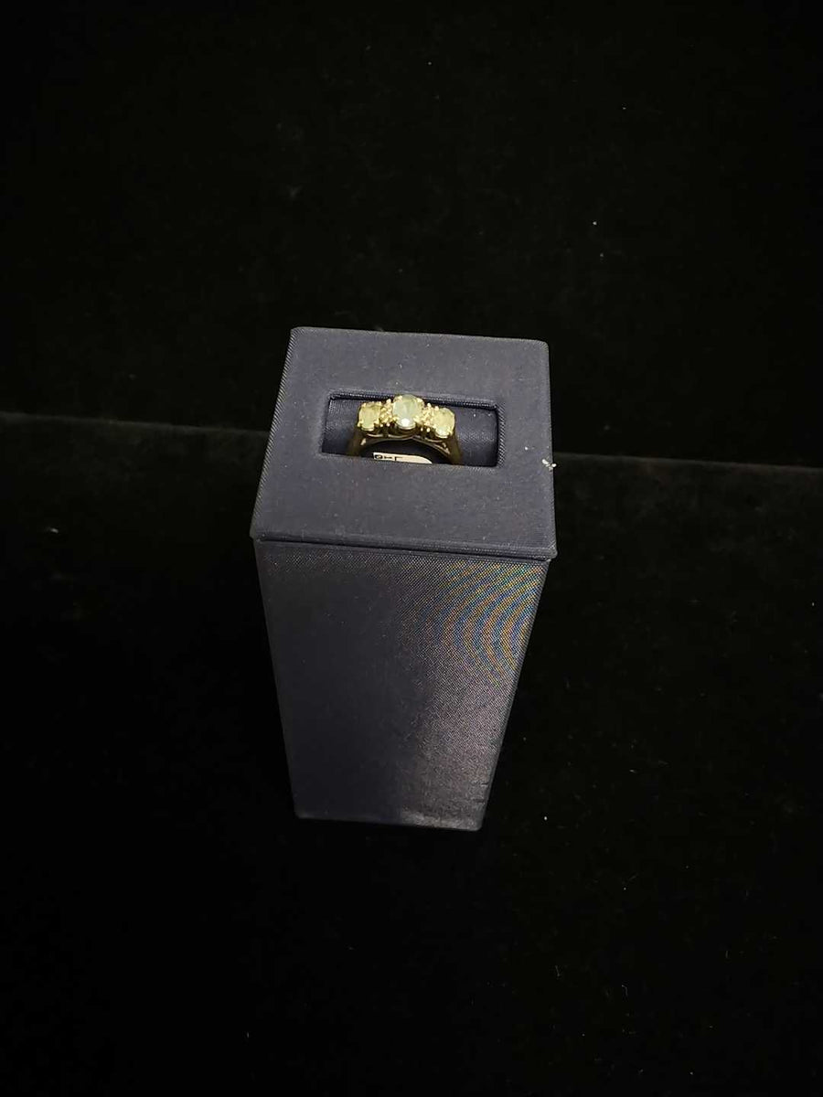 Women's Ring - Yellow Gold 10k (.417) 2 grams Size 7