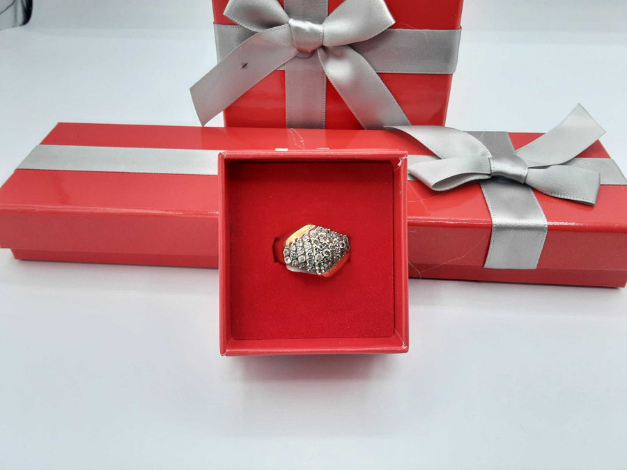 Women's Ring - Yellow Gold 14k (.585) 6.8 grams Size 6.5